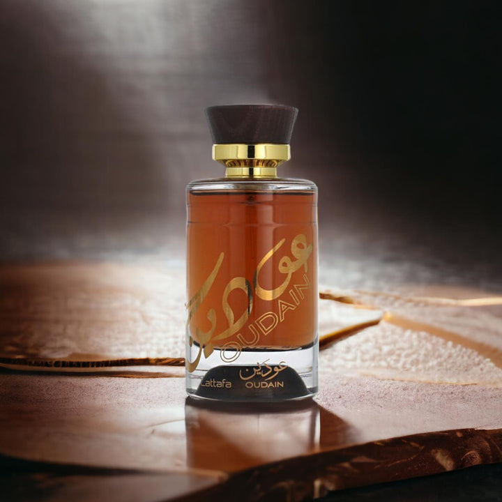 Lattafa Oudain Eau de Parfum Spray  3.4 oz