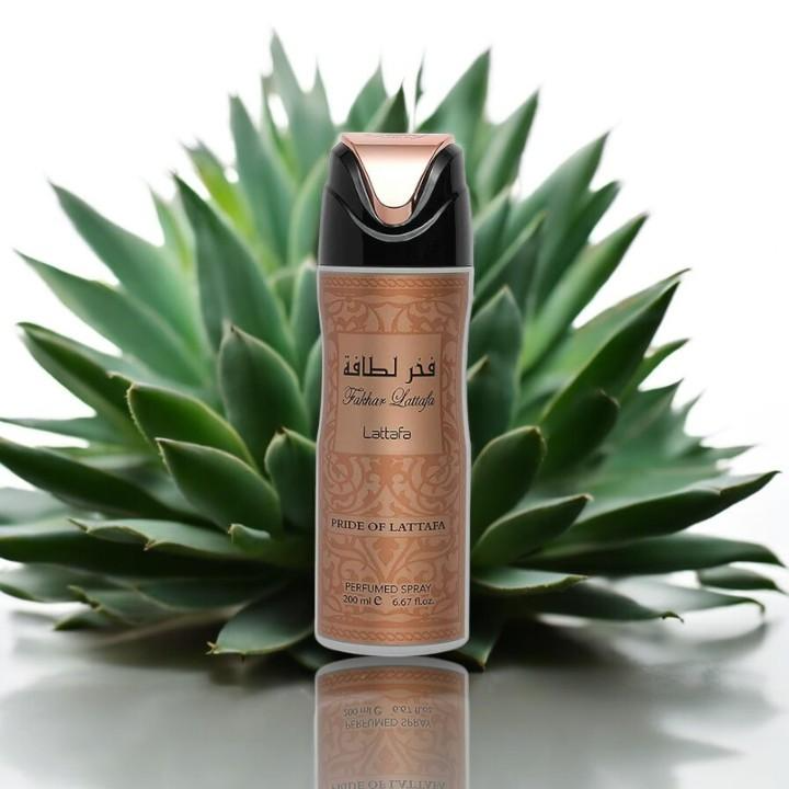 Lattafa | Fakhar Extrait Body Spray | Pride of Lattafa | Perfumed Spray | 200 ML | 6.67 FL. OZ by Lattafa